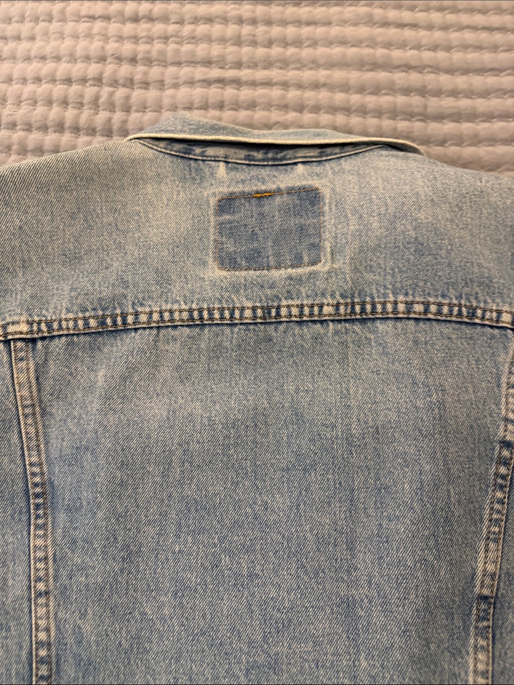 Levi's Classic Light Blue Denim Work Jacket - Picture 9 of 11
